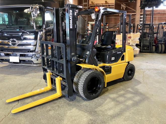 フォークリフトコマツ　中古　FD20LT-12　ヒンジ付