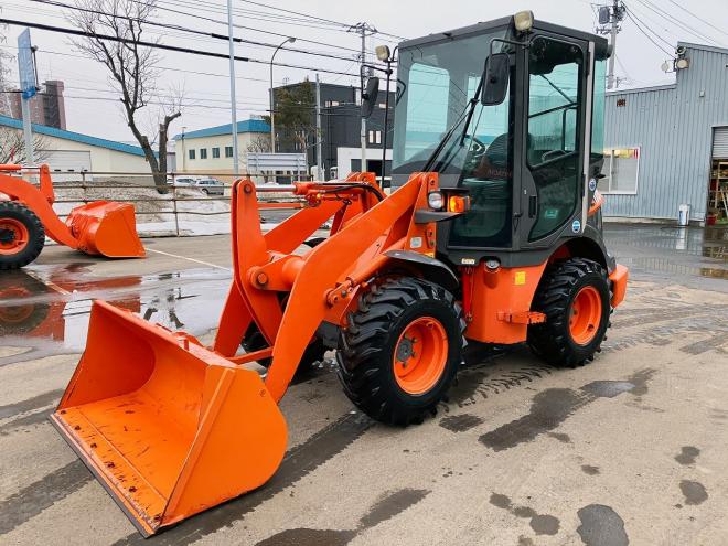 ホイールローダ日立　中古　ZW30