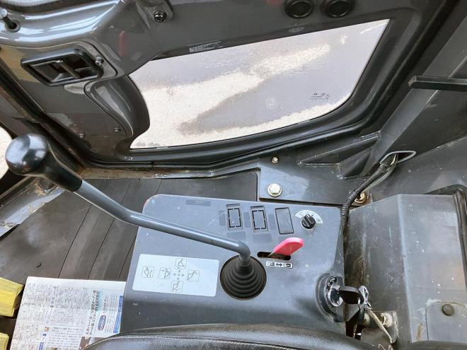 ホイールローダ日立　中古　ZW30