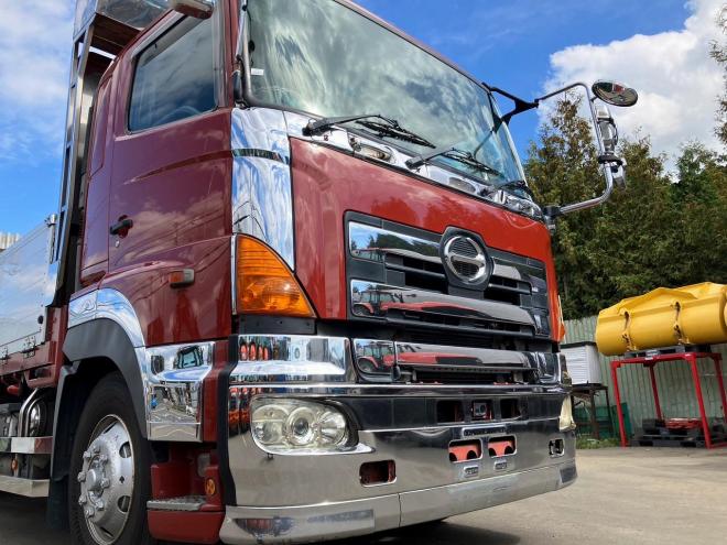 プロフィア中古　高床2デフ平ボディー　大型トラック