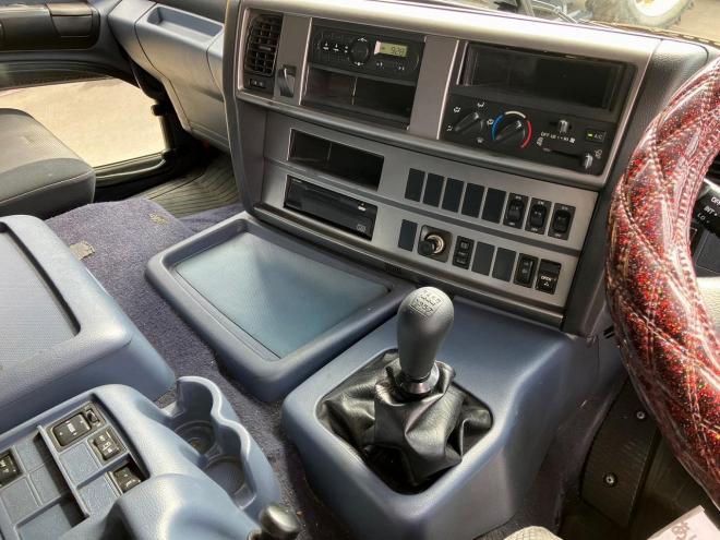 プロフィア中古　高床2デフ平ボディー　大型トラック