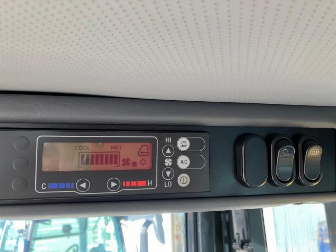 ホイールローダコマツ　中古　WA150-6