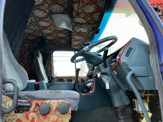ビッグサム中古　4軸低床　4段ラジコンスライドボディー　大型トラック