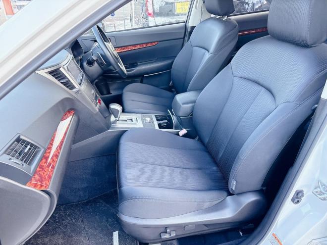 レガシィツーリングワゴン2.5i LパッケージLTD 4WD　ローンが不安な方＜優遇ローン＞１年保証 本州仕入 社外ナビ　Ｂカメラ　フルセグTV 4WD 2500 5Dr