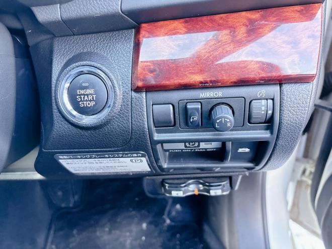レガシィツーリングワゴン2.5i LパッケージLTD 4WD　ローンが不安な方＜優遇ローン＞１年保証 本州仕入 社外ナビ　Ｂカメラ　フルセグTV 4WD 2500 5Dr