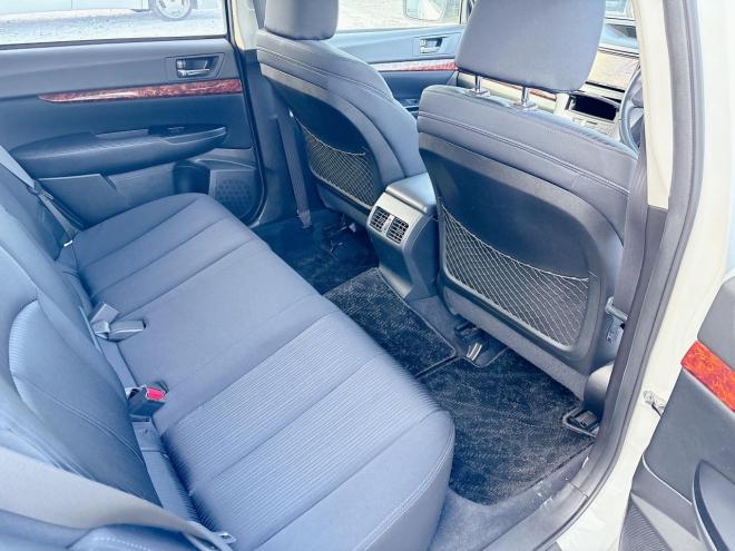 レガシィツーリングワゴン2.5i LパッケージLTD 4WD　ローンが不安な方＜優遇ローン＞１年保証 本州仕入 社外ナビ　Ｂカメラ　フルセグTV 4WD 2500 5Dr