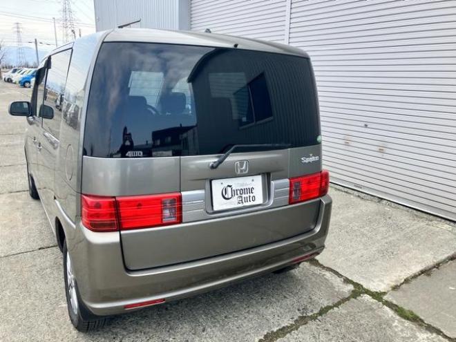 モビリオスパイクAU 4WD 1500 ５Dr