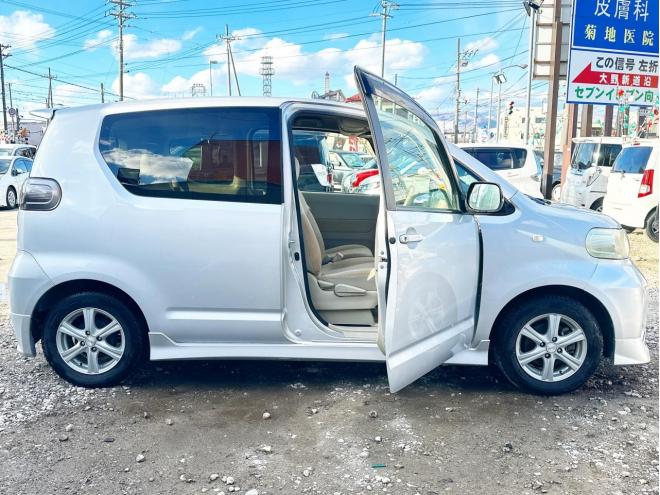 ポルテ1.5 150i 4WD　ローンが不安な方＜優遇ローン＞　寒冷地仕様　社外ナビ　フルセグTV