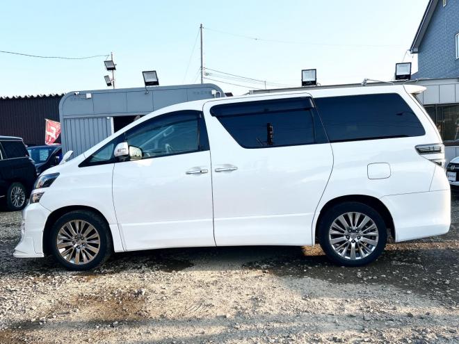 ヴェルファイア2.4Zゴールデンアイズ 4WD　ローンが不安な方＜優遇ローン＞両側パワスラ　TRDエアロ　パワーバック 4WD