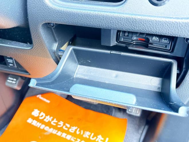 セレナ2.0ライダー 4WD　ローンが不安な方＜優遇ローン＞１年保証　本州仕入　寒冷地　HDDナビ　DVD　フルセグ
