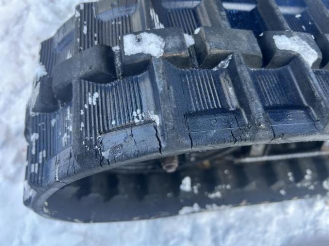 除雪機ヤマハYT-875(7MN1)8馬力75cm 2段シューター
即納可能