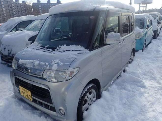 タントカスタム X 4WD　後期型CVT ナビテレビ夏冬タイヤパワスラ 660