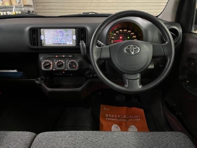 パッソ１．０Ｘ　クツロギ　本州仕入　ワンオーナー　禁煙車　ＷＡＫＯＳバリアスコーティング済　スタッドレスタイヤ付　純正ナビ（ワンセグ地デジ　Ｂｌｕｅｔｏｏｔｈオーディオ対応）＋バックカメラ　ＧＳユアサ製新品バッテリー付　エンジンスターター　スマートキー　フロントガラス熱線　ヘッドライトレベライザー　タイミングチェーン車 4WD 1000 5Dr