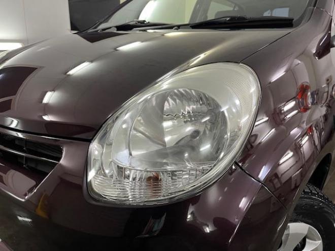 パッソ１．０Ｘ　クツロギ　本州仕入　ワンオーナー　禁煙車　ＷＡＫＯＳバリアスコーティング済　スタッドレスタイヤ付　純正ナビ（ワンセグ地デジ　Ｂｌｕｅｔｏｏｔｈオーディオ対応）＋バックカメラ　ＧＳユアサ製新品バッテリー付　エンジンスターター　スマートキー　フロントガラス熱線　ヘッドライトレベライザー　タイミングチェーン車 4WD 1000 5Dr