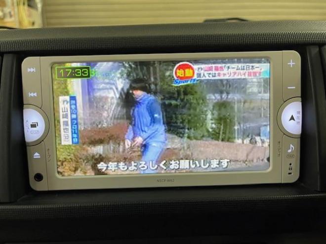 パッソ１．０Ｘ　クツロギ　本州仕入　ワンオーナー　禁煙車　ＷＡＫＯＳバリアスコーティング済　スタッドレスタイヤ付　純正ナビ（ワンセグ地デジ　Ｂｌｕｅｔｏｏｔｈオーディオ対応）＋バックカメラ　ＧＳユアサ製新品バッテリー付　エンジンスターター　スマートキー　フロントガラス熱線　ヘッドライトレベライザー　タイミングチェーン車 4WD 1000 5Dr