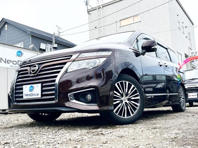 エルグランド2.5 250ハイウェイスター 4WD　ローンが不安な方＜優遇ローン＞　本州仕入　純正ナビ　後席モニター　TV
