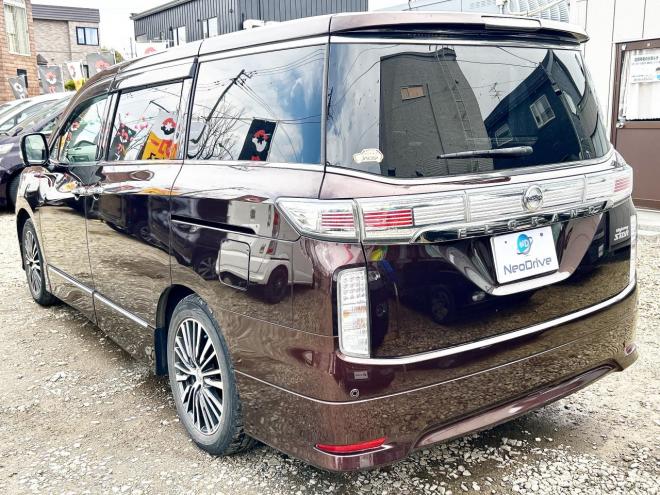 エルグランド2.5 250ハイウェイスター 4WD　ローンが不安な方＜優遇ローン＞　本州仕入　純正ナビ　後席モニター　TV