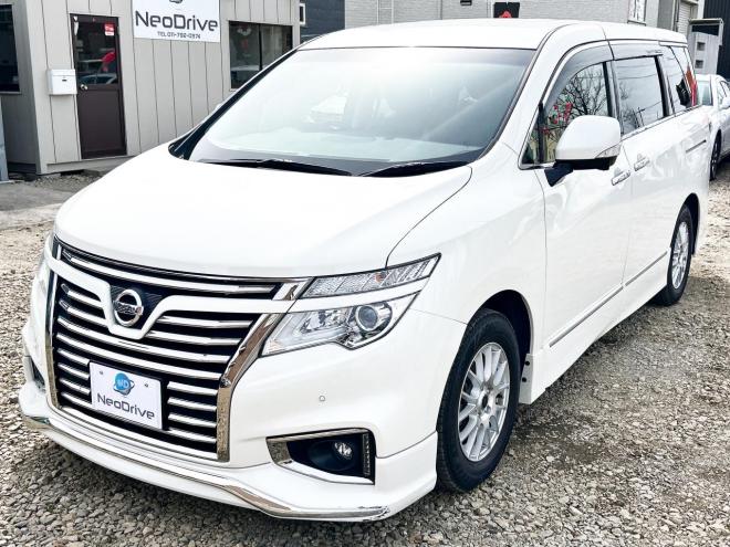 エルグランド2.5 250ハイウェイスターSアーバンC 4WD　ローンが不安な方＜優遇ローン＞　本州仕入　エアロ　寒冷地 後席モニター