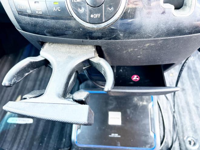 エスティマ2.4アエラス プレミアム エディション 4WD ローンが不安な方＜優遇ローン＞本州仕入　ナビ　両Pスラ　後席モニター 4WD 2400 5Dr