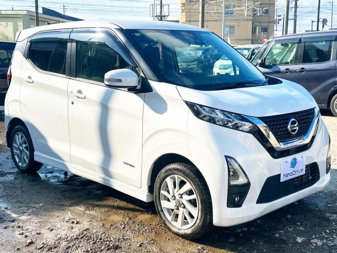デイズ660ハイウェイスターX 4WD　ローンが不安な方＜優遇ローン＞　本州仕入　寒冷地 ナビ　シートヒーター 4WD 660 5Dr