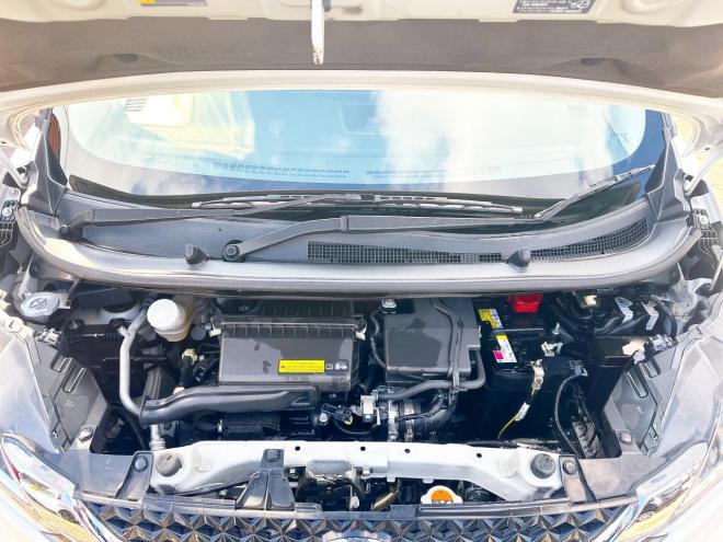 デイズ660ハイウェイスターX 4WD　ローンが不安な方＜優遇ローン＞　本州仕入　寒冷地 ナビ　シートヒーター 4WD 660 5Dr