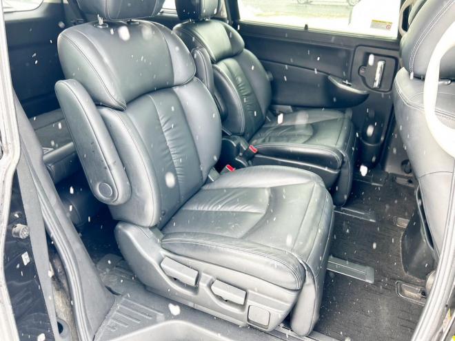 エルグランド2.5ライダー 4WD ローンが不安な方＜優遇ローン＞ 本州仕入　寒冷地 ナビTV　両側Pスラ 4WD 2500 5Dr