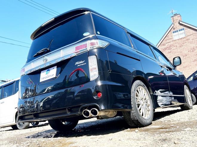 エルグランド2.5ライダー 4WD ローンが不安な方＜優遇ローン＞ 本州仕入　寒冷地 ナビTV　両側Pスラ 4WD 2500 5Dr