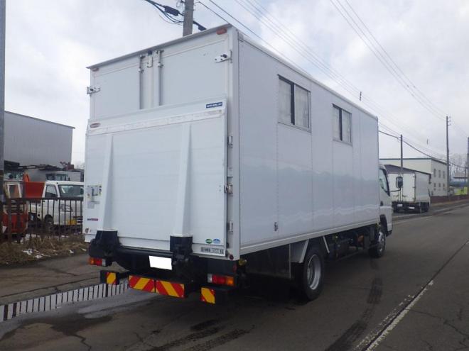キャンター箱車 3000 2Dr