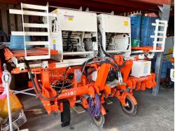 その他  サークル　中古　全自動ビート移植機... サークル　中古　全自動ビート移植機　農機具