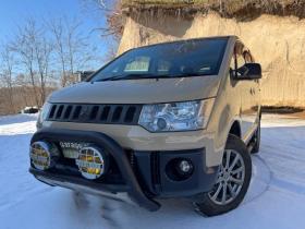デリカ　D5　Gパワーパッケージ 4WD 2400 5Dr