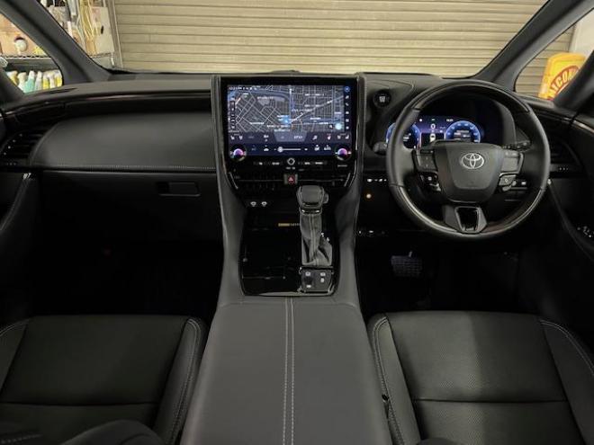 アルファードＺ　現行型　本州仕入　ワンオーナー　寒冷地仕様　フルモデリスタスポイラー＆マフラー　左右独立ムーンルーフ　純正１８インチＡＷ　ＴＯＹＯ製新品スタッドレスタイヤ付　両側パワースライドドア　パワーバックドア　純正ディスプレイオーディオナビ（フルセグ地デジ　Ｂｌｕｅｔｏｏｔｈ対応）＋バックカメラ　リアフリップダウンモニター　全方位カメラ　前後ドライブレコーダー　デジタルインナーミラー　純正ブラックレザーシート　イルミルーフスポイラー　カラーヘッドアップディスプレイ 4WD 2500 5Dr