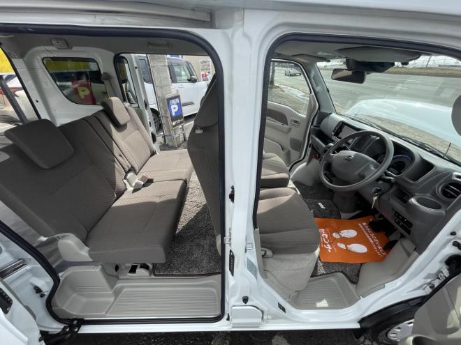 NV100クリッパーNV100クリッハ゜ー 4WD GX TURBO寒冷地仕様　本州仕入　検2付　TURBO ブレーキアシスト　フルセグナビ　Bluetooth　リアヒーター　etc ＶＳＣ　キーレス　バイザー　スタットレス付 4WD 660 5Dr
