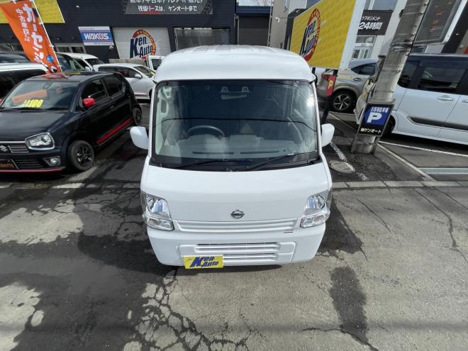 NV100クリッパーNV100クリッハ゜ー 4WD GX TURBO寒冷地仕様　本州仕入　検2付　TURBO ブレーキアシスト　フルセグナビ　Bluetooth　リアヒーター　etc ＶＳＣ　キーレス　バイザー　スタットレス付 4WD 660 5Dr