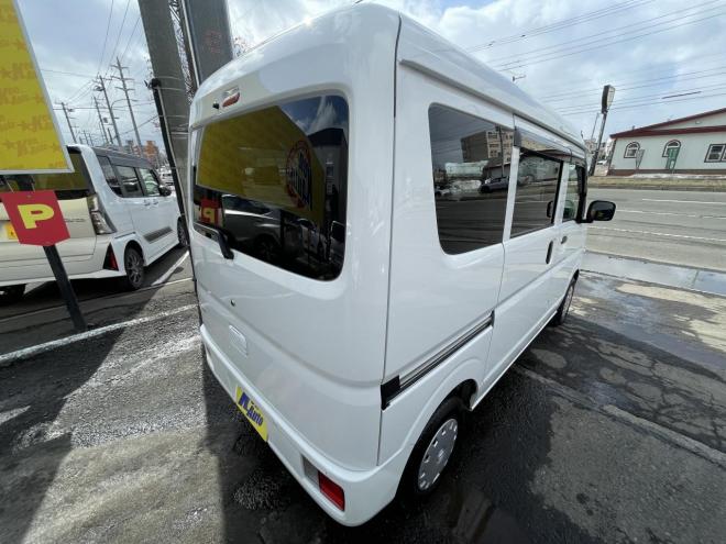 NV100クリッパーNV100クリッハ゜ー 4WD GX TURBO寒冷地仕様　本州仕入　検2付　TURBO ブレーキアシスト　フルセグナビ　Bluetooth　リアヒーター　etc ＶＳＣ　キーレス　バイザー　スタットレス付 4WD 660 5Dr