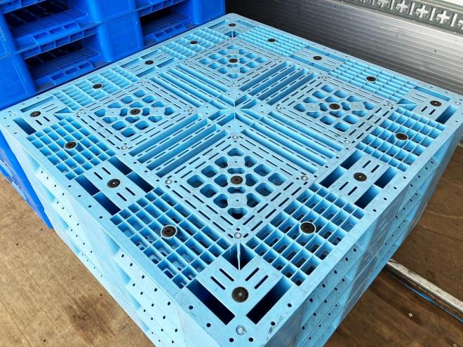 その他パレット　中古　1100×1100まとめて64枚