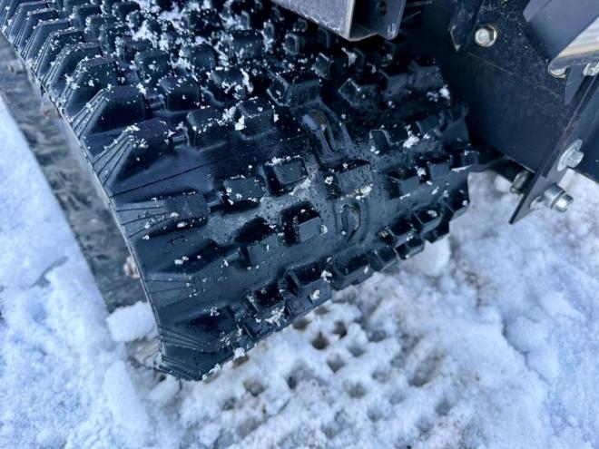 除雪機ワドー SW4412A 44馬力 超大型ディーゼル除雪機 ハウス仕様