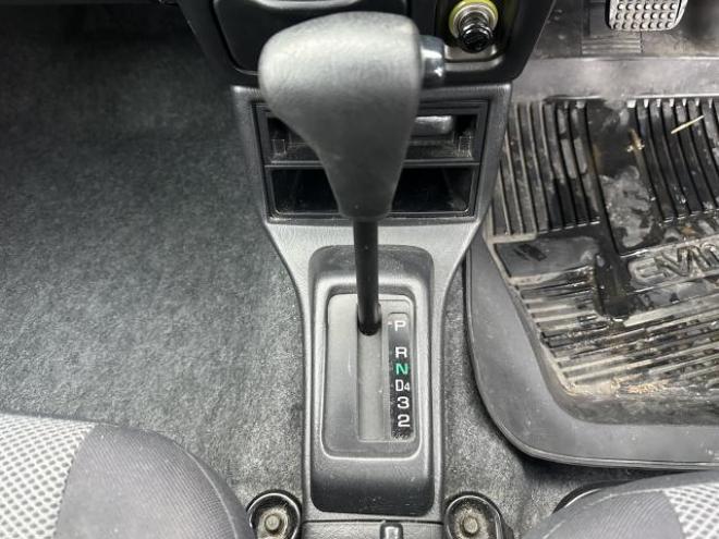 ミラ5ドア660 リカ 4WD 4名 660 5Dr