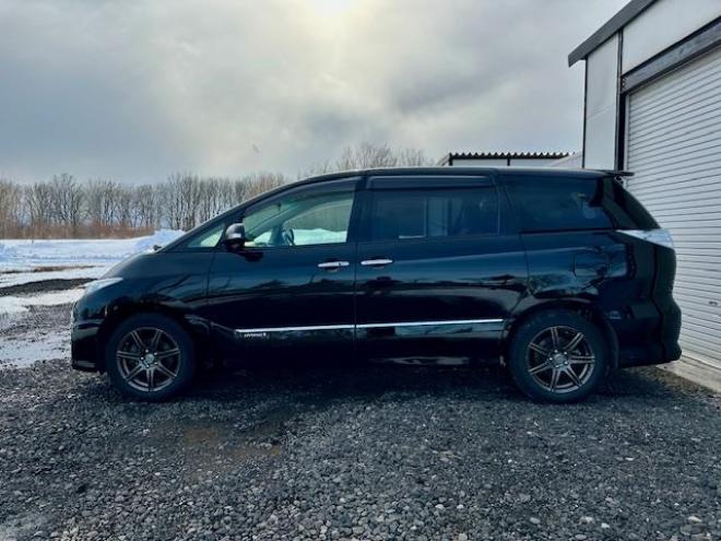 エスティマハイブリッドハイブリッド2.4Ｘ　7人乗り　４ＷＤ　ナビTV・Bカメラ・フリップダウンM・Bluetooth 4WD 2400 5Dr