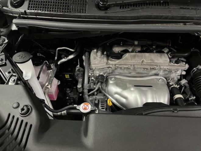 アルファードＺ　現行型　本州仕入　ワンオーナー　寒冷地仕様　フルモデリスタスポイラー＆マフラー　左右独立ムーンルーフ　ユニバーサルステップ　純正１７インチＡＷ　ＴＯＹＯ製新品スタッドレスタイヤ付　両側パワースライドドア　パワーバックドア　純正ディスプレイオーディオナビ（フルセグ地デジ　Ｍｉｒａｃａｓｔ対応　Ｂｌｕｅｔｏｏｔｈ対応）＋バックカメラ　全方位カメラ　デジタルインナーミラー　純正ブラックレザーシート　２列目エグゼクティブシート 　ヘッドアップディプレイ 4WD 2500 5Dr