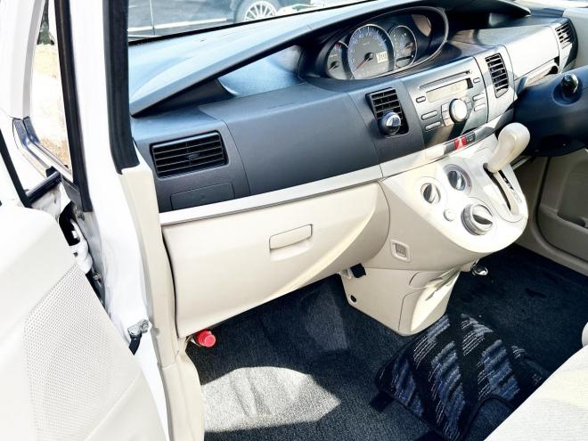 ムーヴ660Xスペシャル 4WD　ローンが不安な方＜優遇ローン＞1年保証　寒冷地仕様　純正オーディオ 4WD 660 5Dr