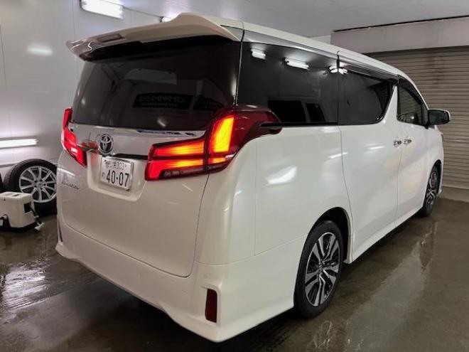 アルファードＳ　Ｃパッケージ後期型　本州仕入　ワンオーナー　寒冷地仕様　禁煙車　プリクラッシュ　レーダークルーズ　パーキングサポートブレーキ　レーントレーシング　純正１８インチＡＷ　社外１７ＡＷ＋スタッドレスタイヤ付　純正ナビ（フルセグ地デジ　Ｂｌｕｅｔｏｏｔｈ）＋バックカメラ　両側パワースライドドア　パワーバックドア　純正ブラックレザーシート　電動オットマン　三眼ＬＥＤヘッドライト　前後ドライブレコーダー　両席シートヒーター＆クーラー 4WD 2500 5Dr