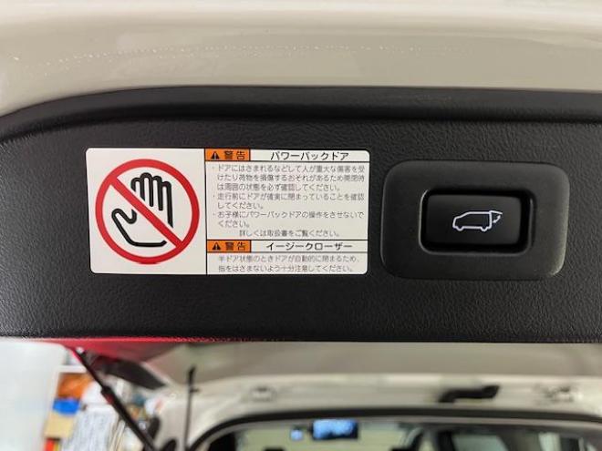 アルファードＳ　Ｃパッケージ後期型　本州仕入　ワンオーナー　寒冷地仕様　禁煙車　プリクラッシュ　レーダークルーズ　パーキングサポートブレーキ　レーントレーシング　純正１８インチＡＷ　社外１７ＡＷ＋スタッドレスタイヤ付　純正ナビ（フルセグ地デジ　Ｂｌｕｅｔｏｏｔｈ）＋バックカメラ　両側パワースライドドア　パワーバックドア　純正ブラックレザーシート　電動オットマン　三眼ＬＥＤヘッドライト　前後ドライブレコーダー　両席シートヒーター＆クーラー 4WD 2500 5Dr