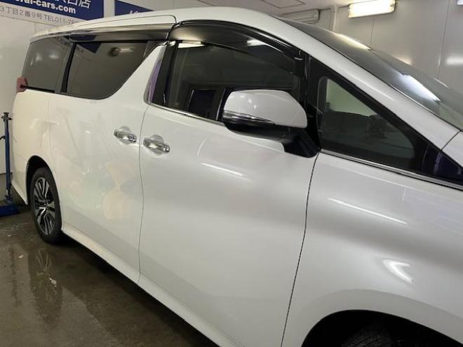 アルファードＳ　Ｃパッケージ後期型　ワンオーナー　寒冷地仕様　禁煙車　プリクラッシュ　レーダークルーズ　パーキングサポートブレーキ　レーントレーシング　純正１８インチＡＷ　社外１７ＡＷ＋スタッドレスタイヤ付　純正ナビ（フルセグ地デジ　Ｂｌｕｅｔｏｏｔｈ）＋バックカメラ　デジタルインナーミラー　両側パワースライドドア　パワーバックドア　純正ブラックレザーシート　電動オットマン　三眼ＬＥＤヘッドライト　前後ドライブレコーダー 4WD 2500 5Dr
