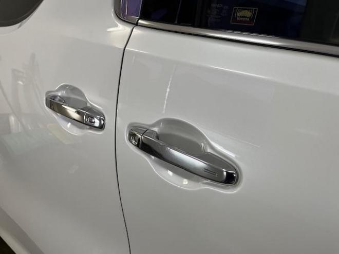 アルファードＳ　Ｃパッケージ後期型　ワンオーナー　寒冷地仕様　禁煙車　プリクラッシュ　レーダークルーズ　パーキングサポートブレーキ　レーントレーシング　純正１８インチＡＷ　社外１７ＡＷ＋スタッドレスタイヤ付　純正ナビ（フルセグ地デジ　Ｂｌｕｅｔｏｏｔｈ）＋バックカメラ　デジタルインナーミラー　両側パワースライドドア　パワーバックドア　純正ブラックレザーシート　電動オットマン　三眼ＬＥＤヘッドライト　前後ドライブレコーダー 4WD 2500 5Dr