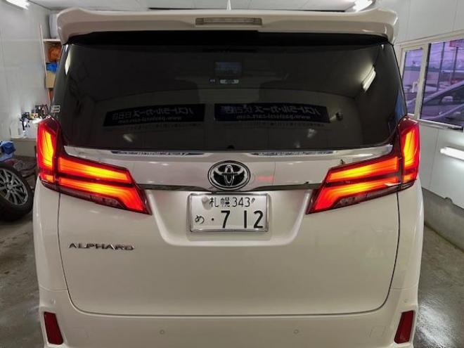 アルファードＳ　Ｃパッケージ後期型　ワンオーナー　寒冷地仕様　禁煙車　プリクラッシュ　レーダークルーズ　パーキングサポートブレーキ　レーントレーシング　純正１８インチＡＷ　社外１７ＡＷ＋スタッドレスタイヤ付　純正ナビ（フルセグ地デジ　Ｂｌｕｅｔｏｏｔｈ）＋バックカメラ　デジタルインナーミラー　両側パワースライドドア　パワーバックドア　純正ブラックレザーシート　電動オットマン　三眼ＬＥＤヘッドライト　前後ドライブレコーダー 4WD 2500 5Dr