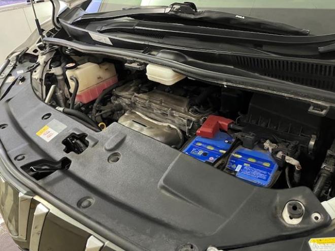 アルファードＳ　Ｃパッケージ後期型　ワンオーナー　寒冷地仕様　禁煙車　プリクラッシュ　レーダークルーズ　パーキングサポートブレーキ　レーントレーシング　純正１８インチＡＷ　社外１７ＡＷ＋スタッドレスタイヤ付　純正ナビ（フルセグ地デジ　Ｂｌｕｅｔｏｏｔｈ）＋バックカメラ　デジタルインナーミラー　両側パワースライドドア　パワーバックドア　純正ブラックレザーシート　電動オットマン　三眼ＬＥＤヘッドライト　前後ドライブレコーダー 4WD 2500 5Dr