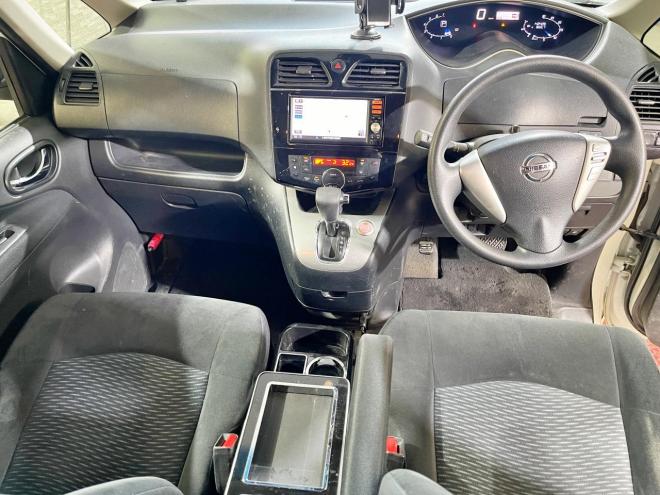 セレナ2.0 20X 4WD 5年保証 スマキー ナビTV Bカメ 寒冷地仕様 禁煙 車検整備2年付 修復歴無