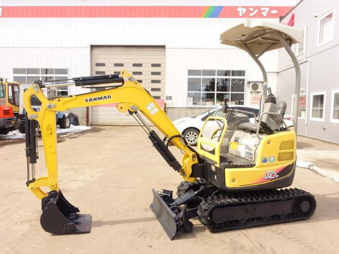 バックホーヤンマー　VIO17　バケット容量0.06m3