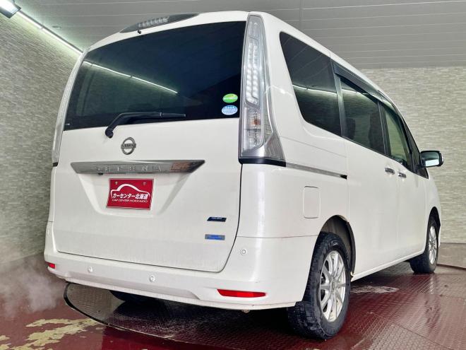 セレナ2.0 20X AセーフティPKG 4WD 5年保証 スマキー ナビTV ETC 寒冷地仕様 禁煙 車検整備2年付 修復歴無