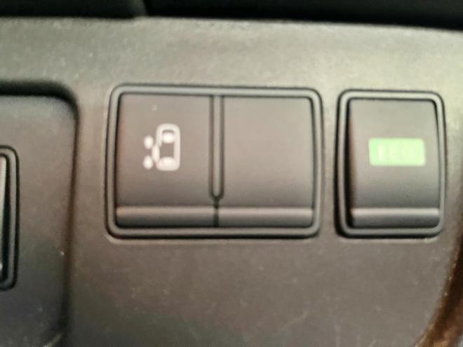 セレナ20X AセーフティPKG 4WD 5年保証 スマキー パワスラ Bカメ ナビTV ETC 寒冷地仕様 禁煙 車検整備2年付
